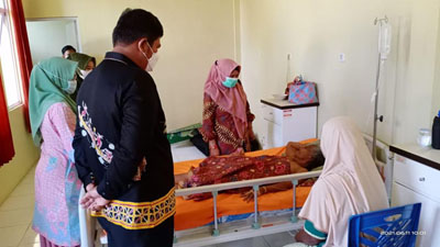 Tinjau Pelayanan Kesehatan, Bupati Andi Putra Sambangi 3 Puskesmas